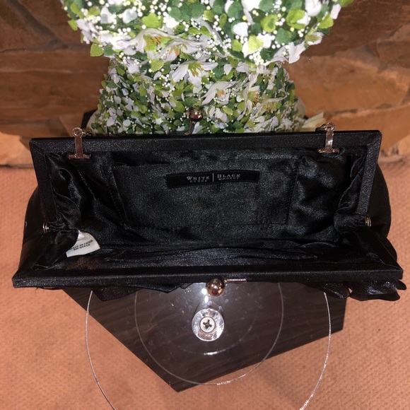 WHITE HOUSE BLACK MARKET Ruffle Evening Clutch - Picture 8 of 10